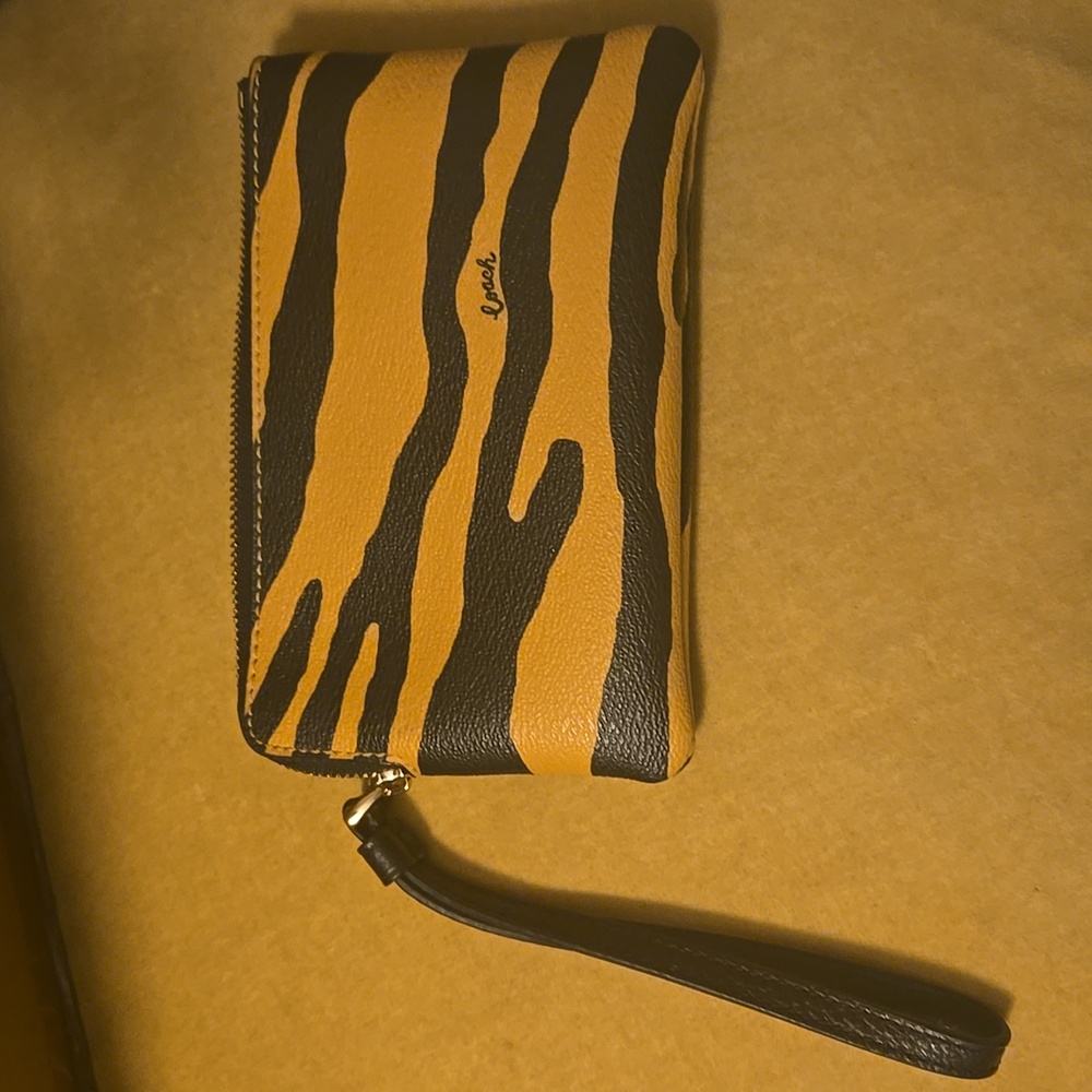 Coach Black and Tan Tiger Stripe Wristlet